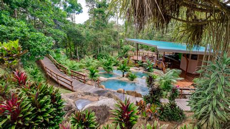 Chachagua rainforest hotel & hot springs - Since Chachagua Rainforest Hotel is just 30 minutes from Arenal, it serves as the perfect place to get away from it all, but close enough to enjoy day trips to hot springs, Costa Rica’s most active volcano, and a host of adventure tours.